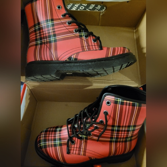 Plaid combat boots - Picture 2 of 9